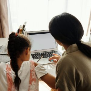Online-Learning-and-Mental-Health
